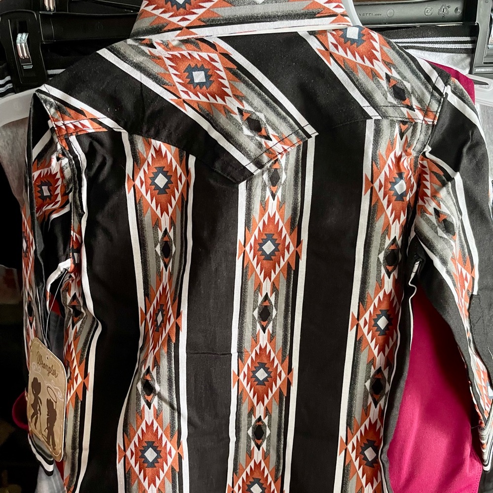Wrangler Aztec Pattern Shirt - Picture 3 of 5